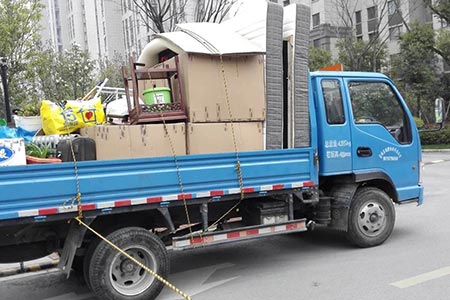 广州瑞宝专业公司搬家|拆装家具|正规公司提供发票公司搬家提供1.5吨货车、厢货车服务